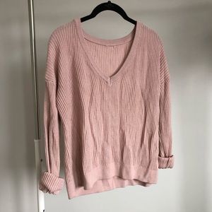 ✨2/$30✨ Light Pink Knit Long Sleeve V Neck Sweater